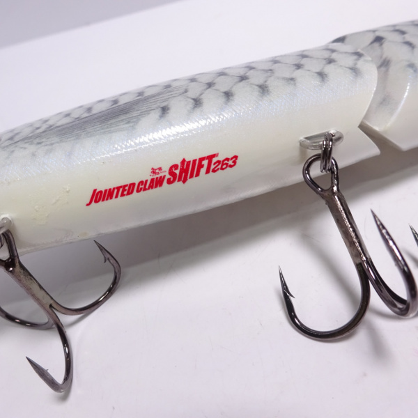 ジョインテッドクロー263F FAINT GLOW SHAD
